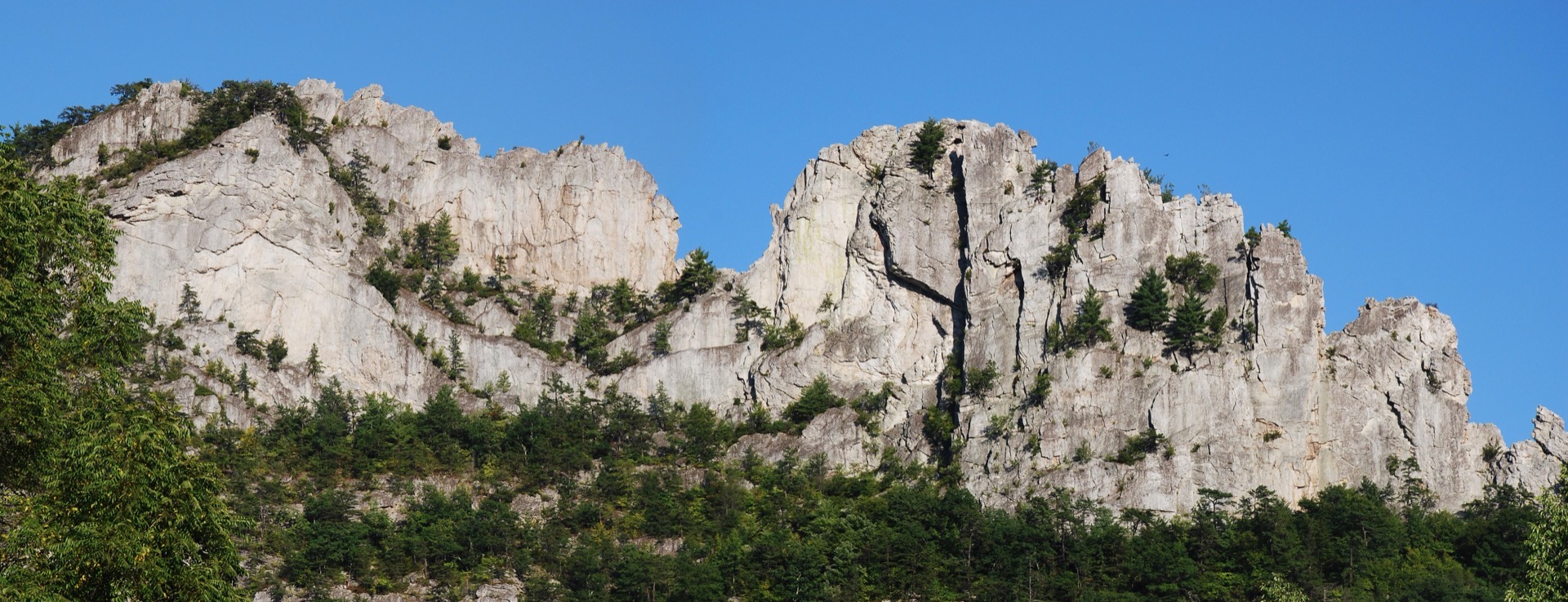 Seneca Rocks front view